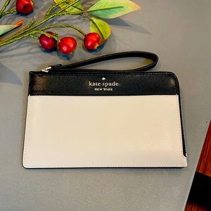 Kate Spade wristlet